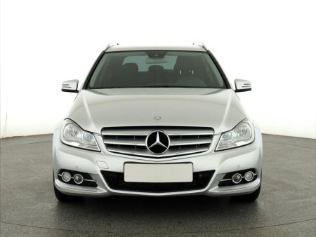 Mercedes-Benz C, 2011 - pohled č. 2