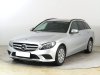 Mercedes-Benz C, 2019 - pohled č. 3