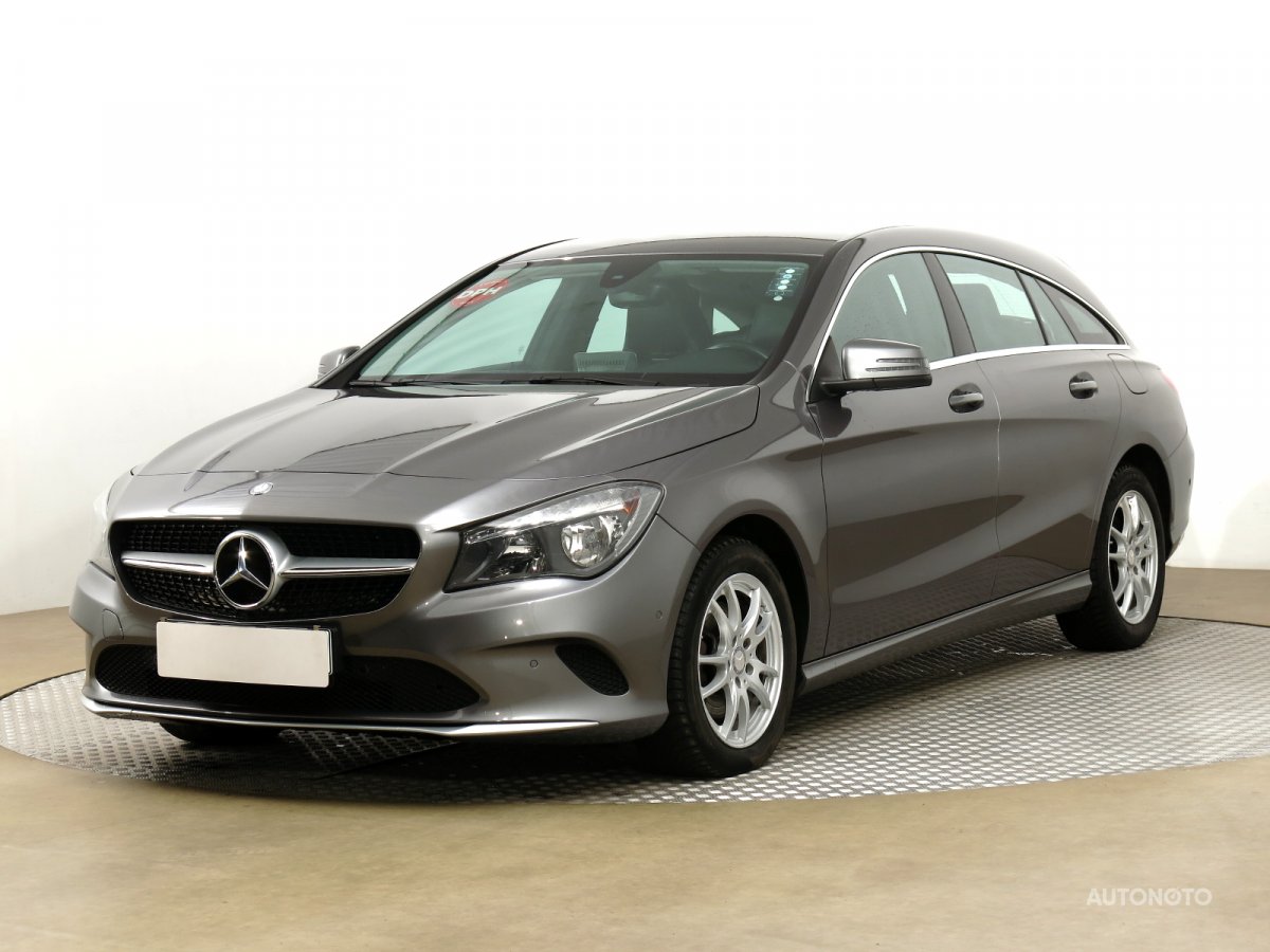 Mercedes-Benz CLA, 2016 - pohled č. 3