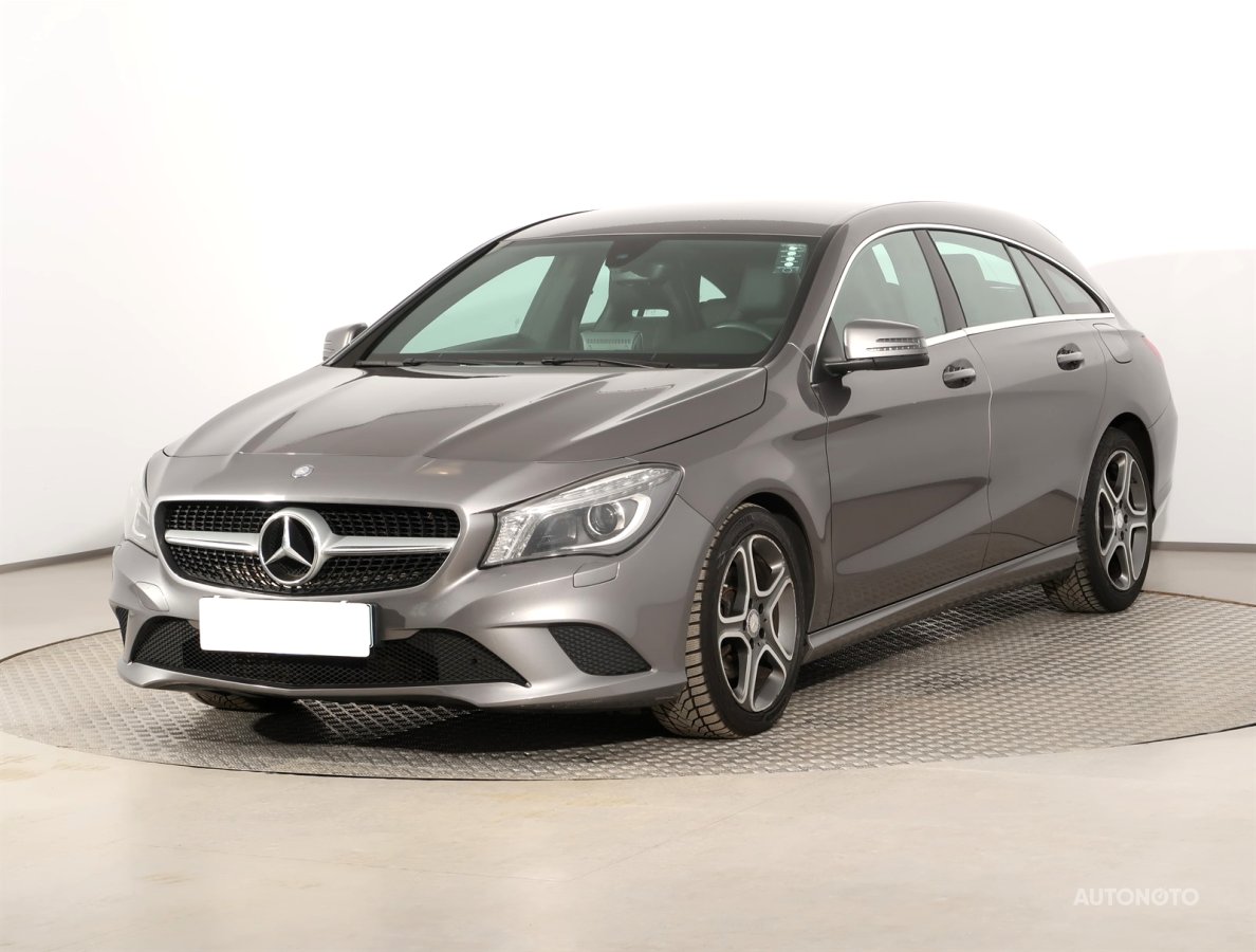Mercedes-Benz CLA, 2016 - pohled č. 3
