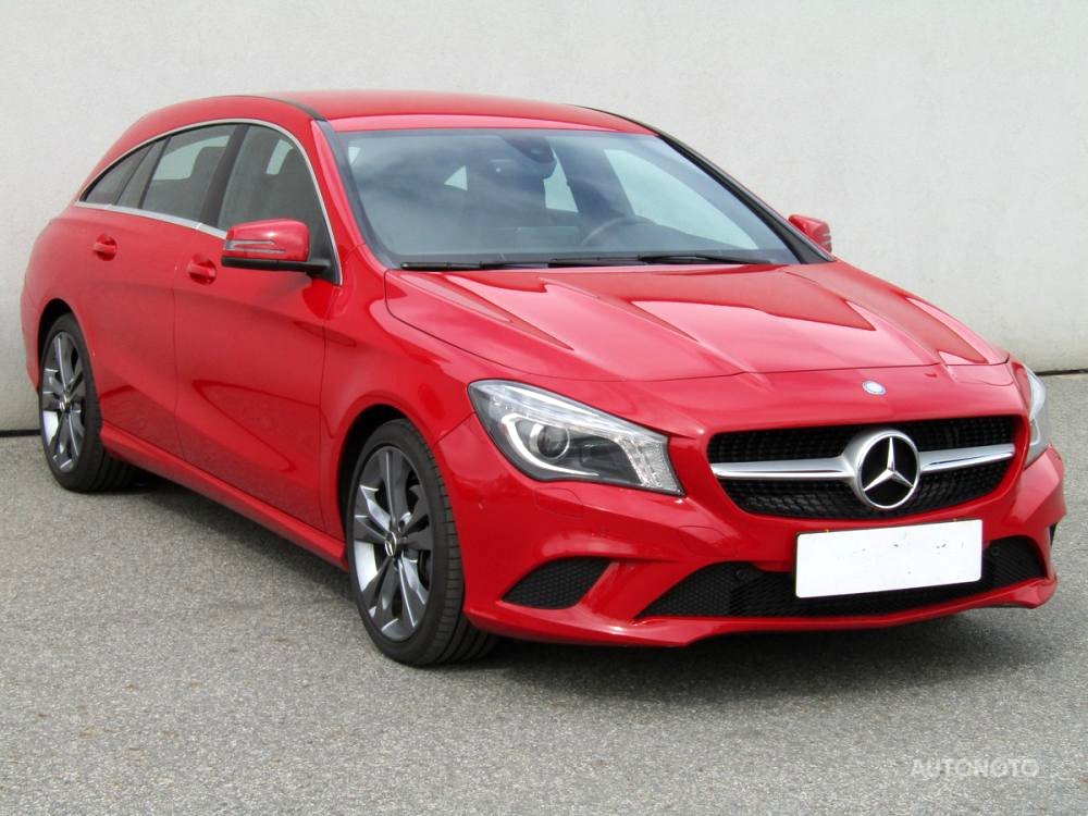 Mercedes-Benz CLA, 2019 - celkový pohled