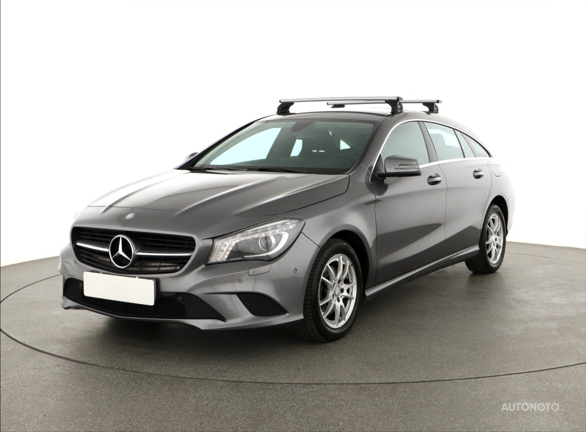 Mercedes-Benz CLA, 2016 - pohled č. 3