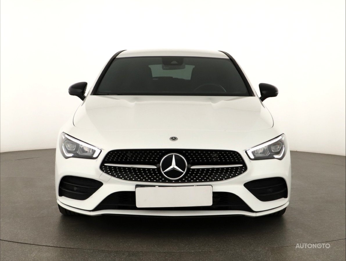 Mercedes-Benz CLA, 2023 - pohled č. 2