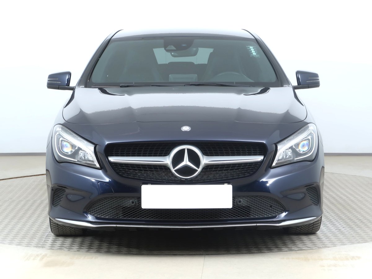 Mercedes-Benz CLA, 2016 - pohled č. 2