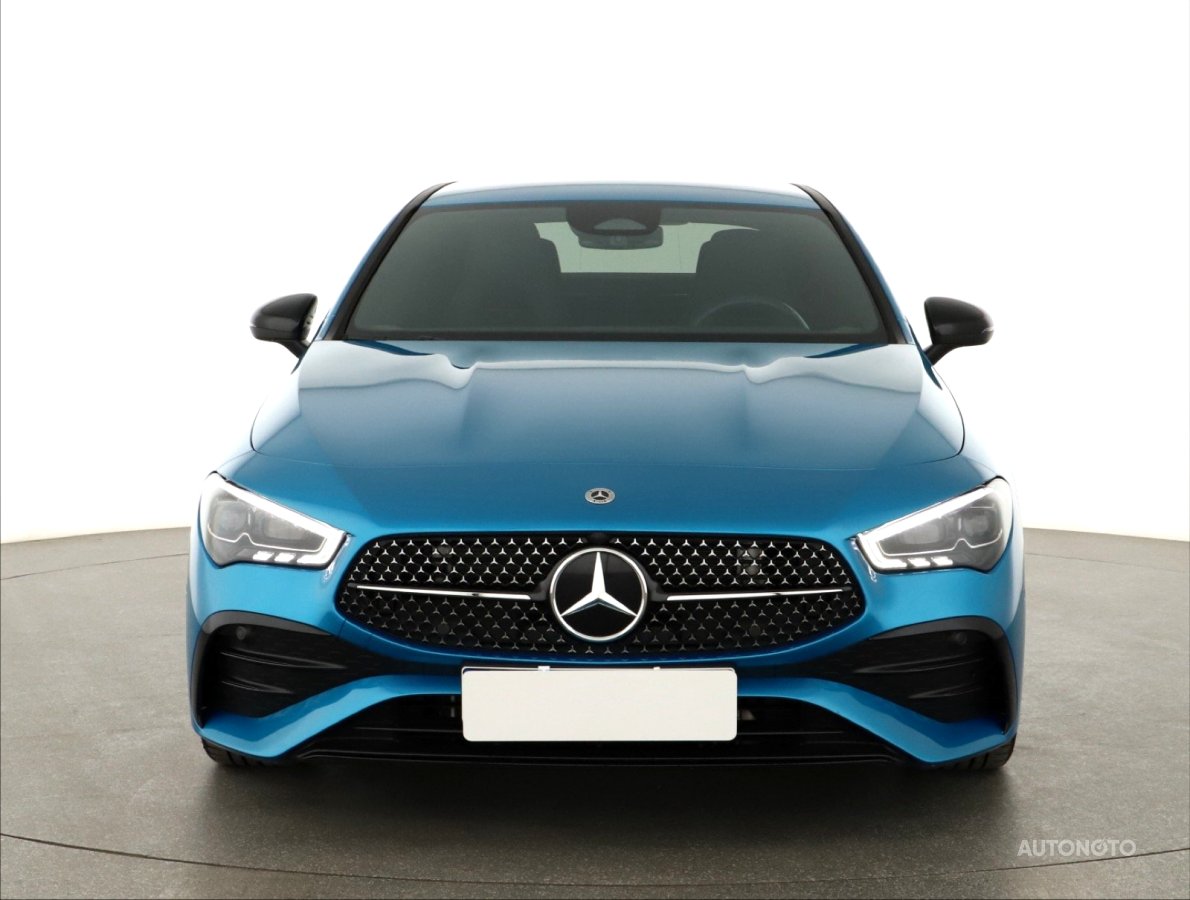 Mercedes-Benz CLA, 2023 - pohled č. 2