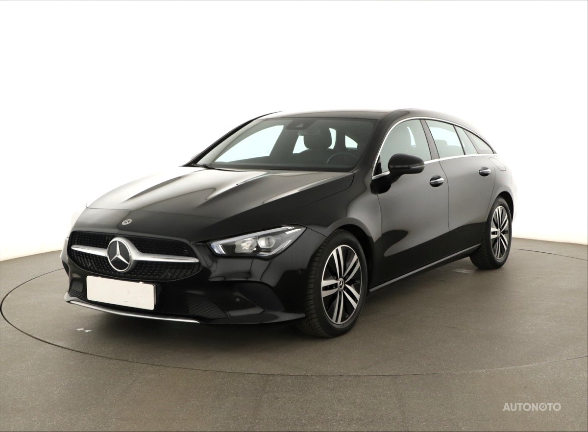 Mercedes-Benz CLA, 2022 - pohled č. 3