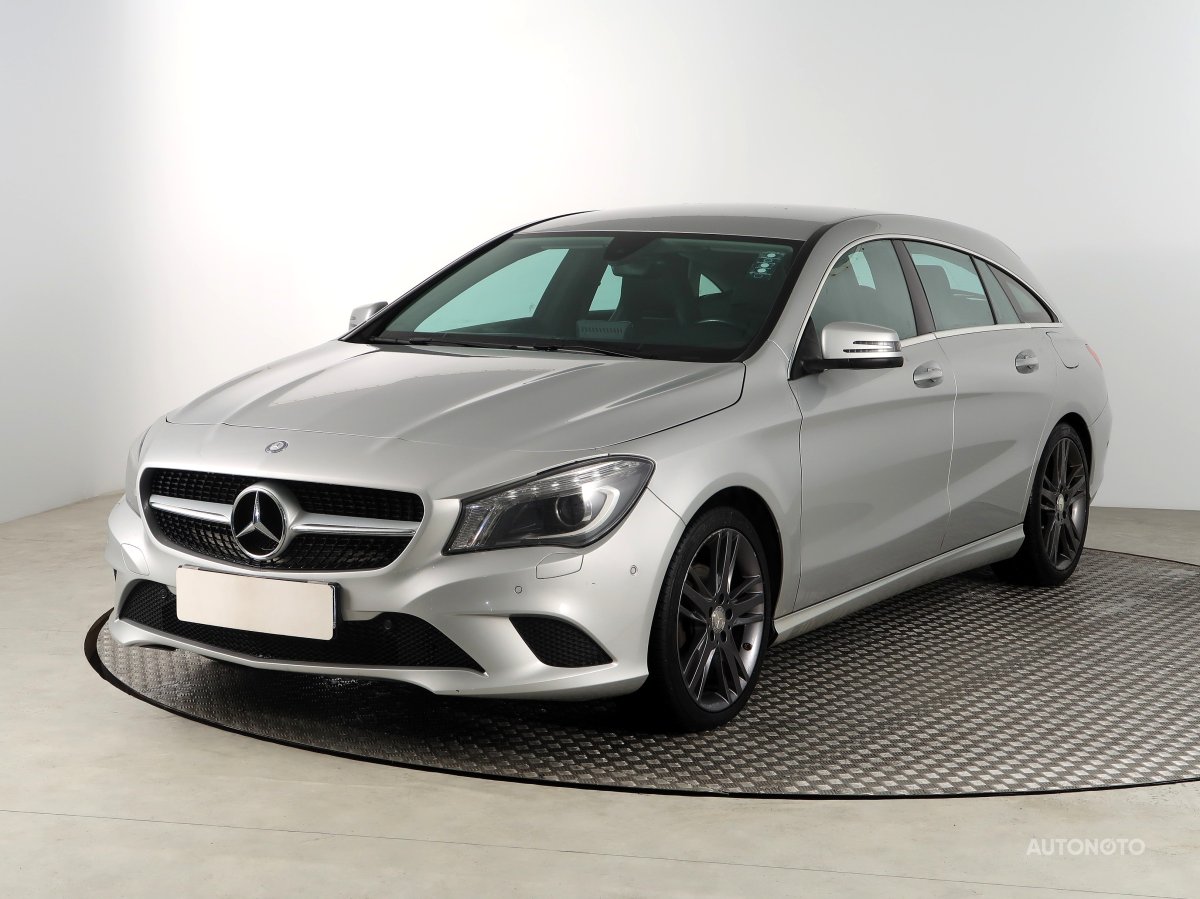 Mercedes-Benz CLA, 2015 - pohled č. 3