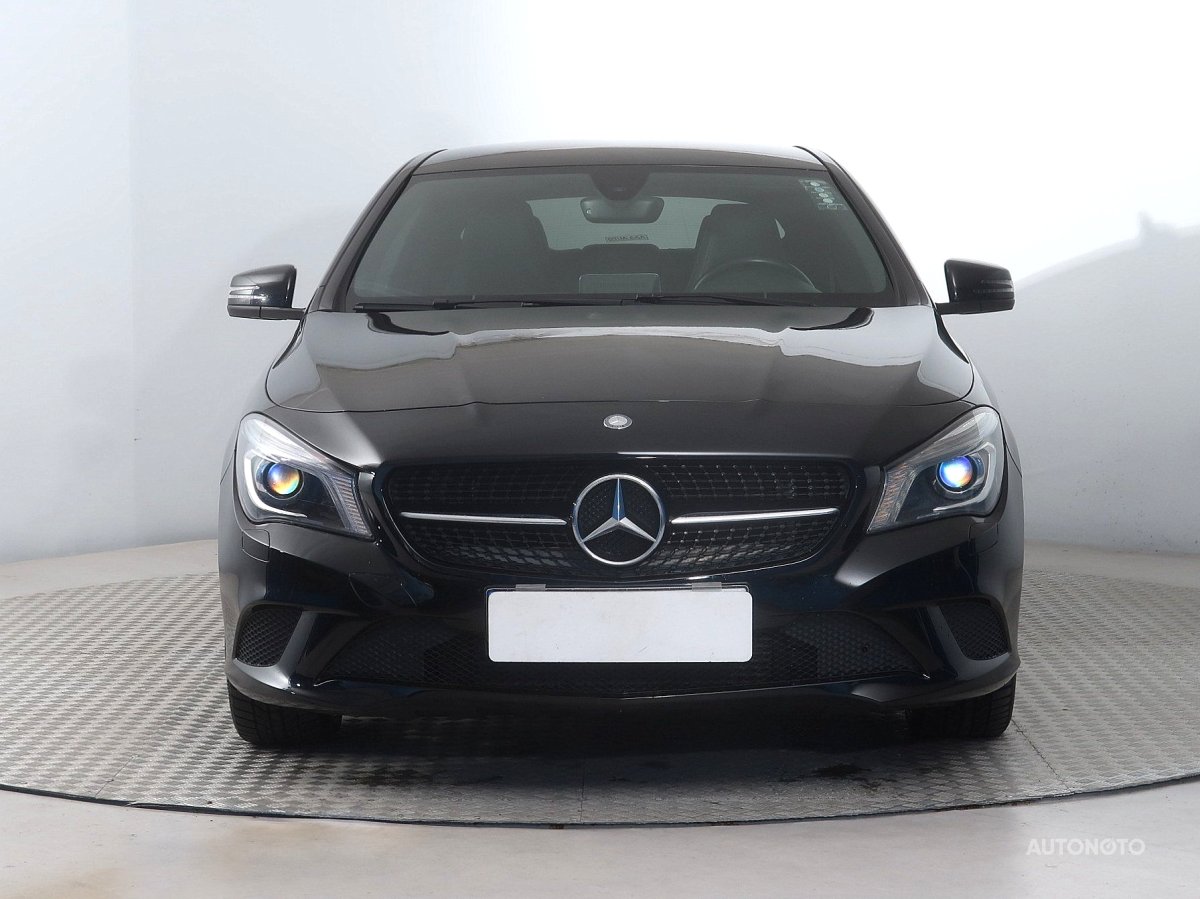 Mercedes-Benz CLA, 2015 - pohled č. 2