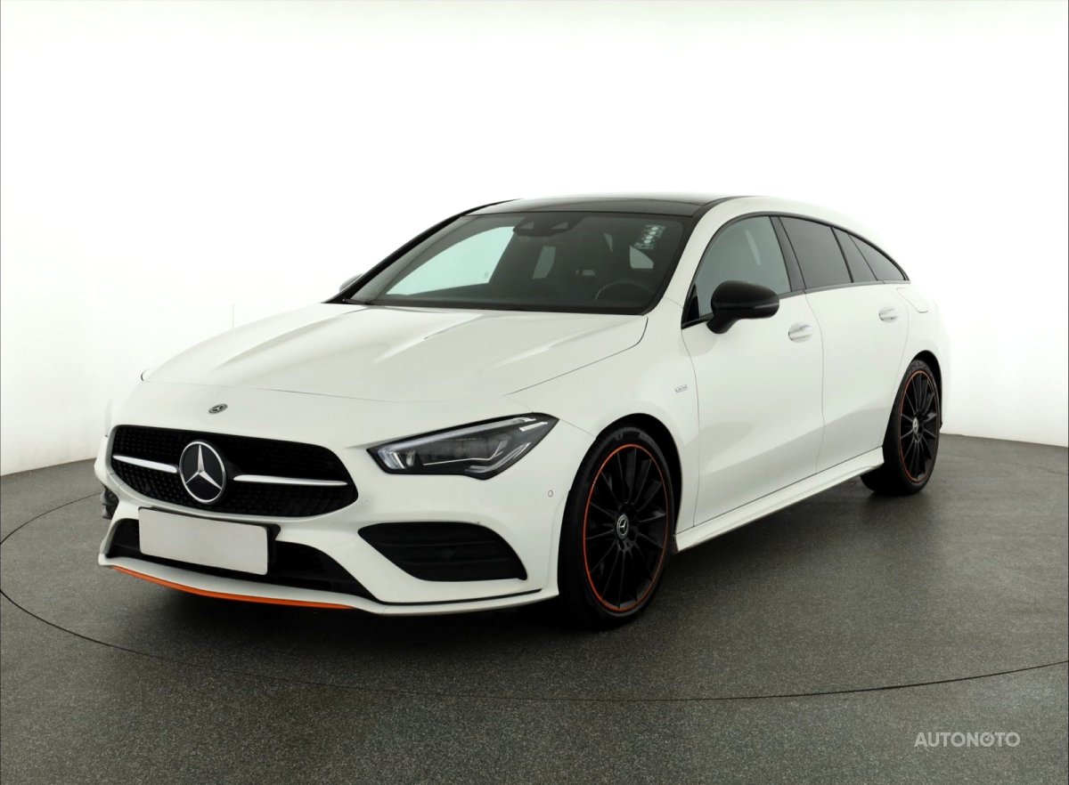 Mercedes-Benz CLA, 2019 - pohled č. 3