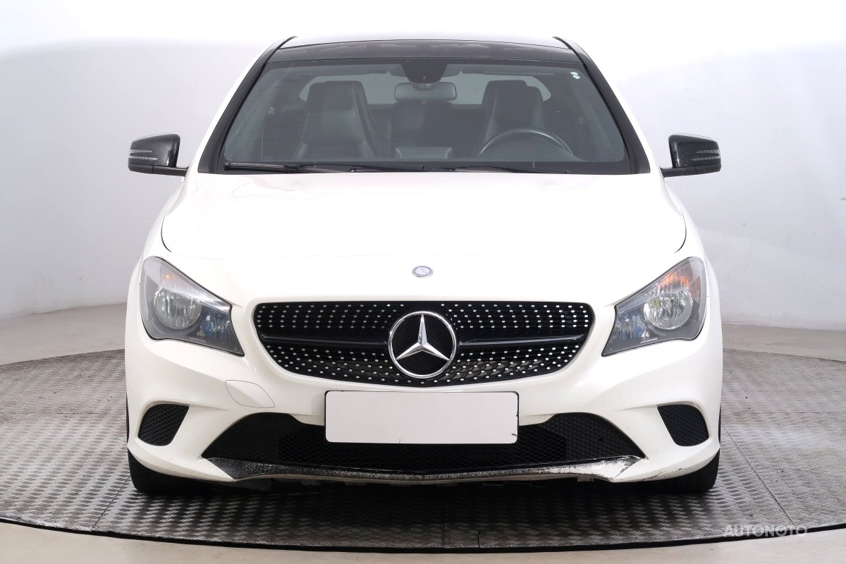 Mercedes-Benz CLA, 2014 - pohled č. 2