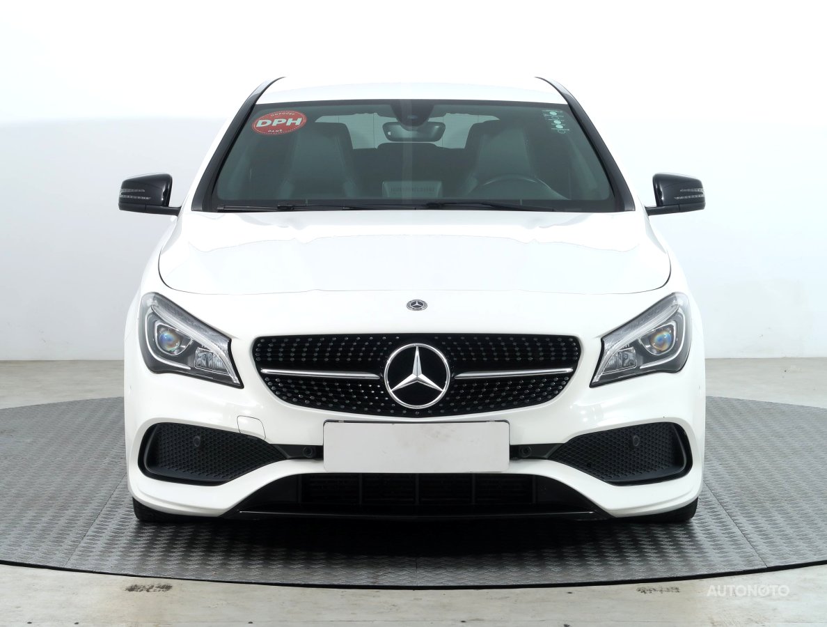 Mercedes-Benz CLA, 2019 - pohled č. 2