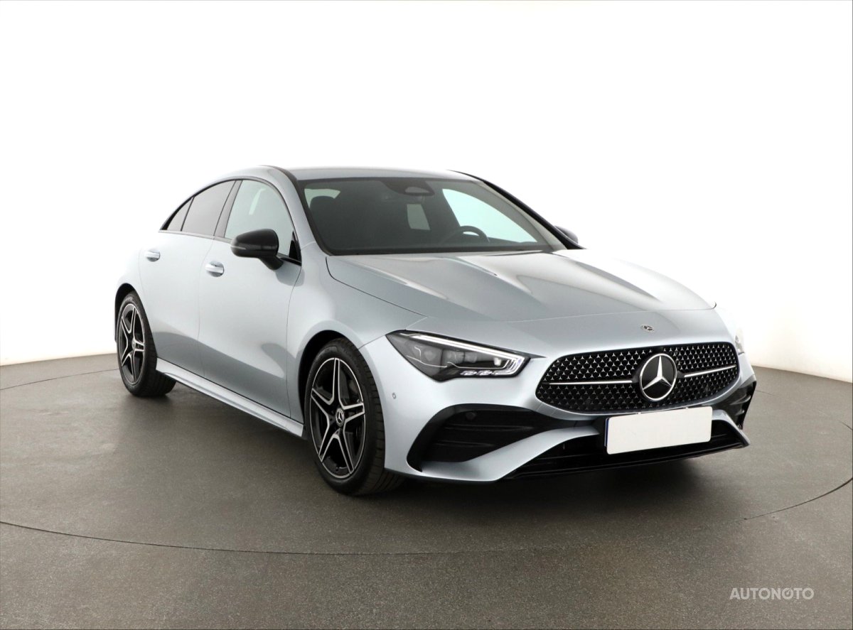 Mercedes-Benz CLA, 2024 - celkový pohled