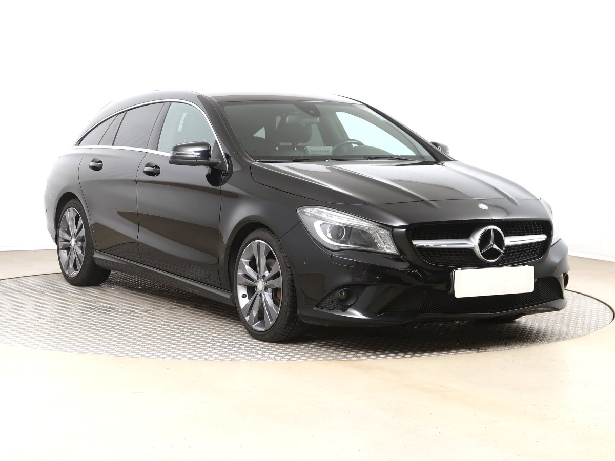 Mercedes-Benz CLA, 2016 - celkový pohled