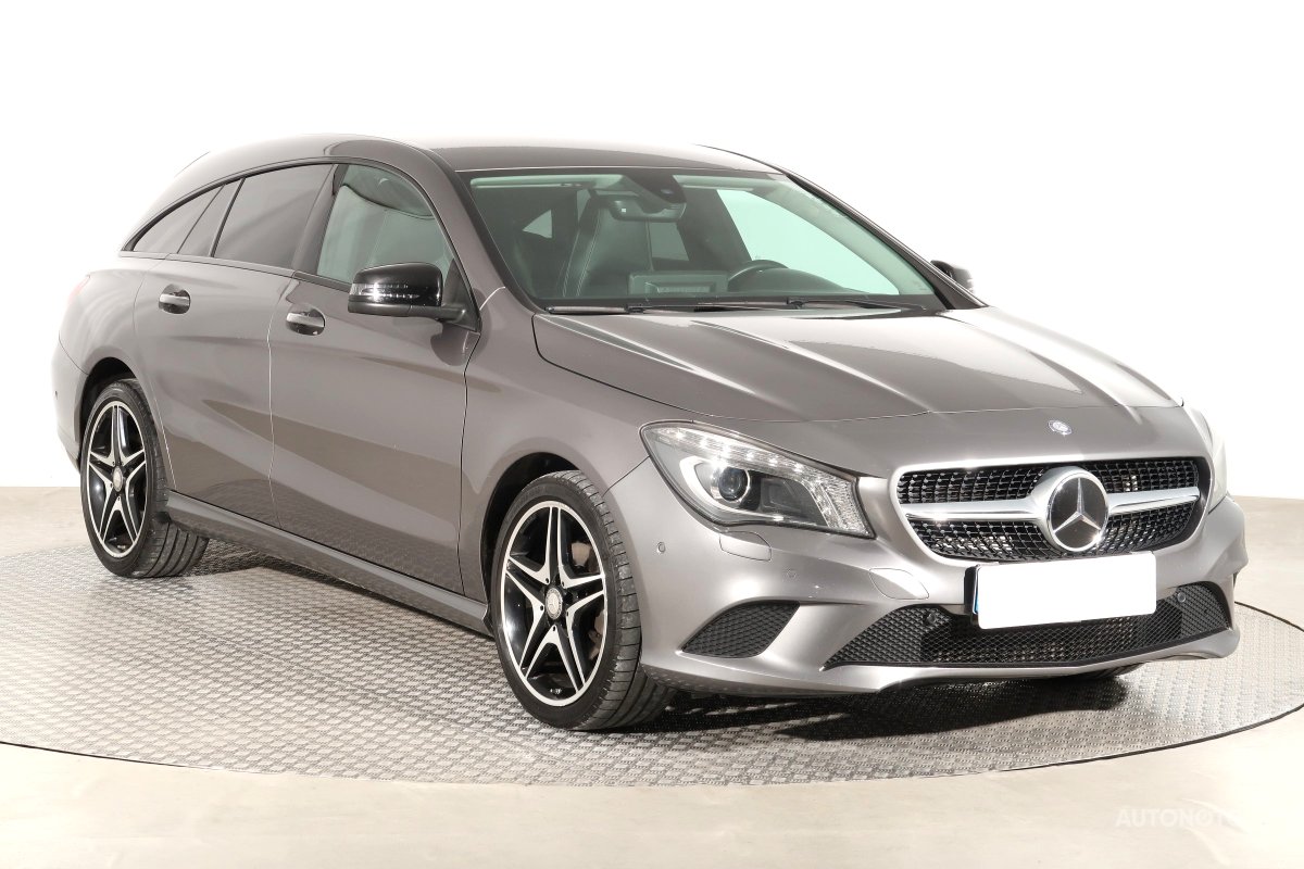 Mercedes-Benz CLA, 2016 - celkový pohled