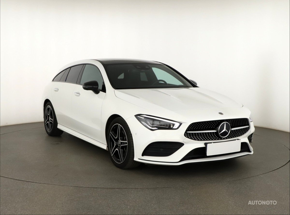 Mercedes-Benz CLA, 2022 - celkový pohled