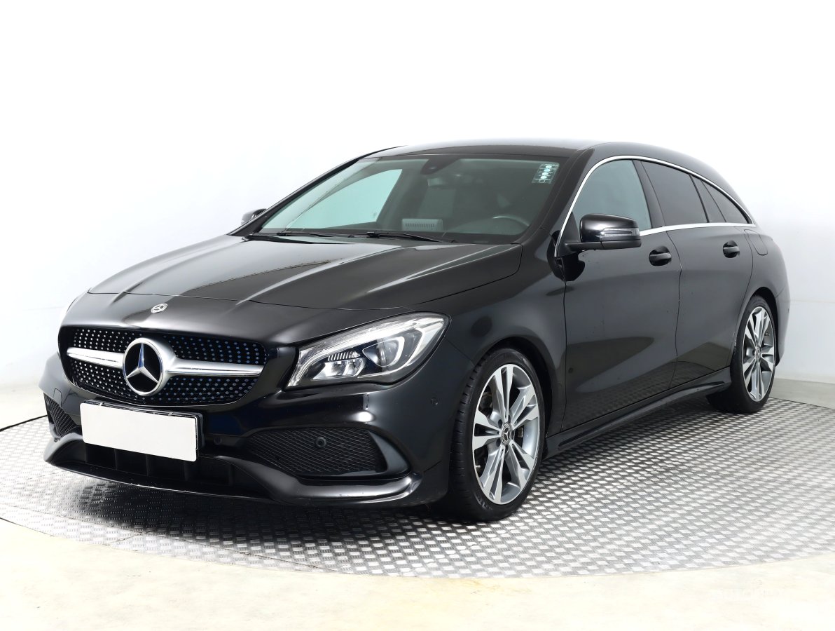 Mercedes-Benz CLA, 2017 - pohled č. 3