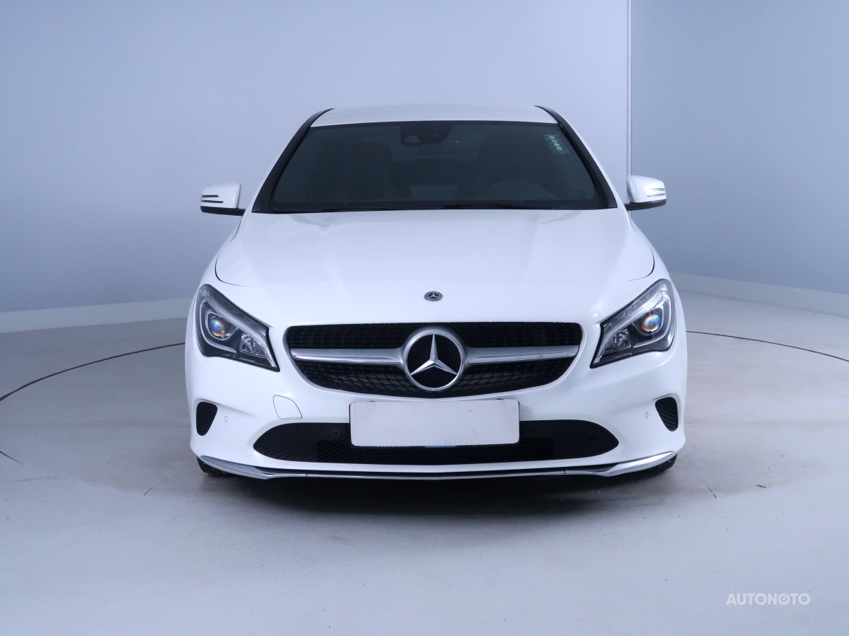 Mercedes-Benz CLA, 2018 - pohled č. 2