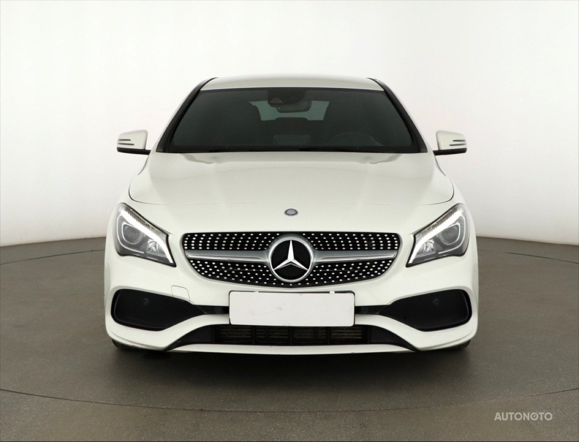 Mercedes-Benz CLA, 2017 - pohled č. 2