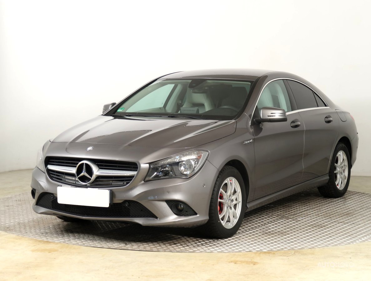 Mercedes-Benz CLA, 2015 - pohled č. 3