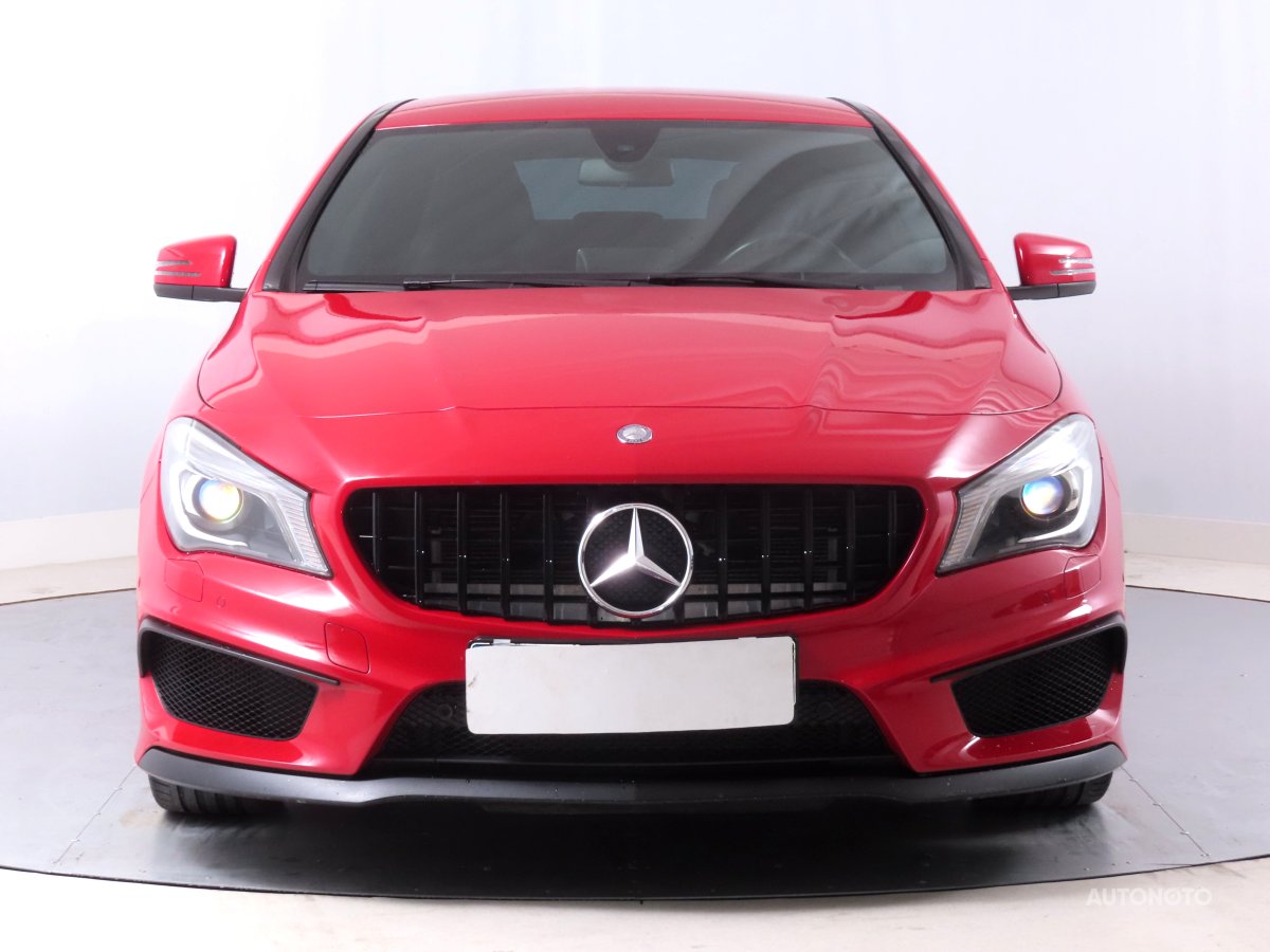 Mercedes-Benz CLA, 2016 - pohled č. 2