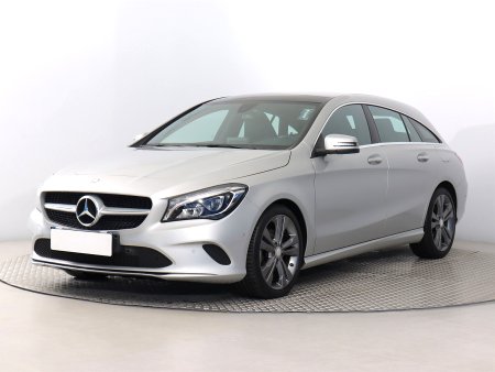 Mercedes-Benz CLA, 2016 - pohled č. 3