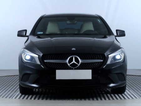 Mercedes-Benz CLA, 2014 - pohled č. 2
