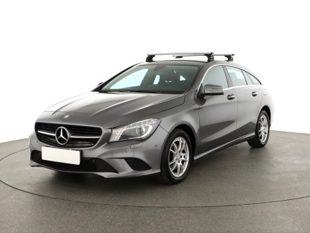 Mercedes-Benz CLA, 2016 - pohled č. 3