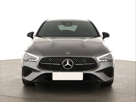 Mercedes-Benz CLA, 2023 - pohled č. 2