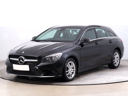Mercedes-Benz CLA, 2016 - pohled č. 3
