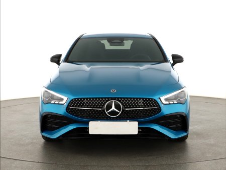 Mercedes-Benz CLA, 2024 - pohled č. 2