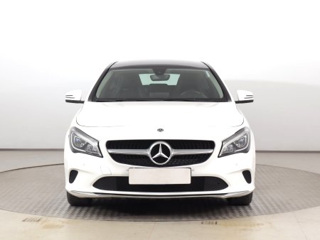 Mercedes-Benz CLA, 2018 - pohled č. 2