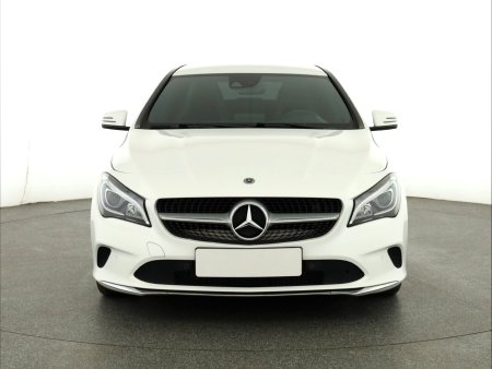 Mercedes-Benz CLA, 2018 - pohled č. 2