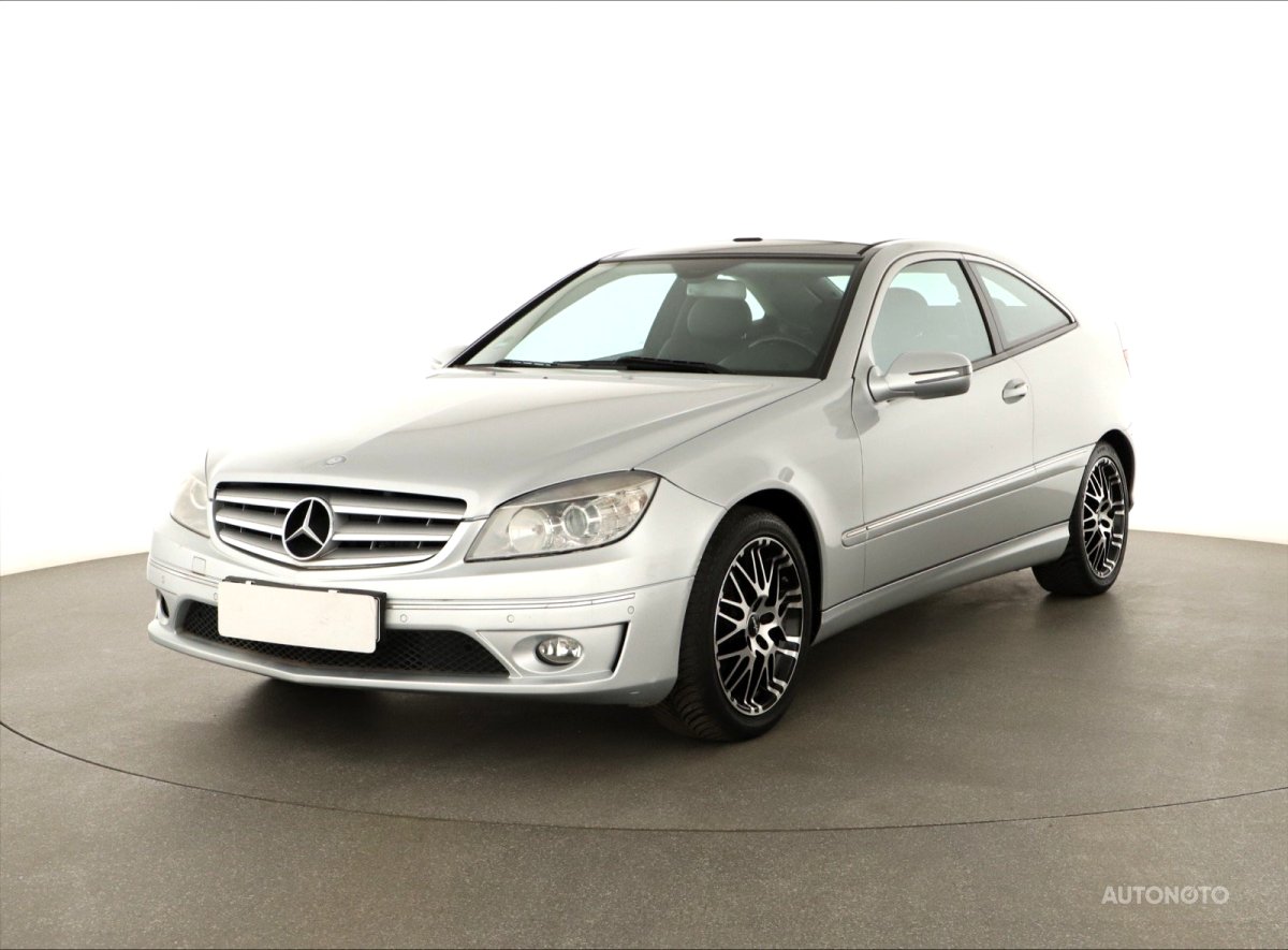 Mercedes-Benz CLC, 2009 - pohled č. 3