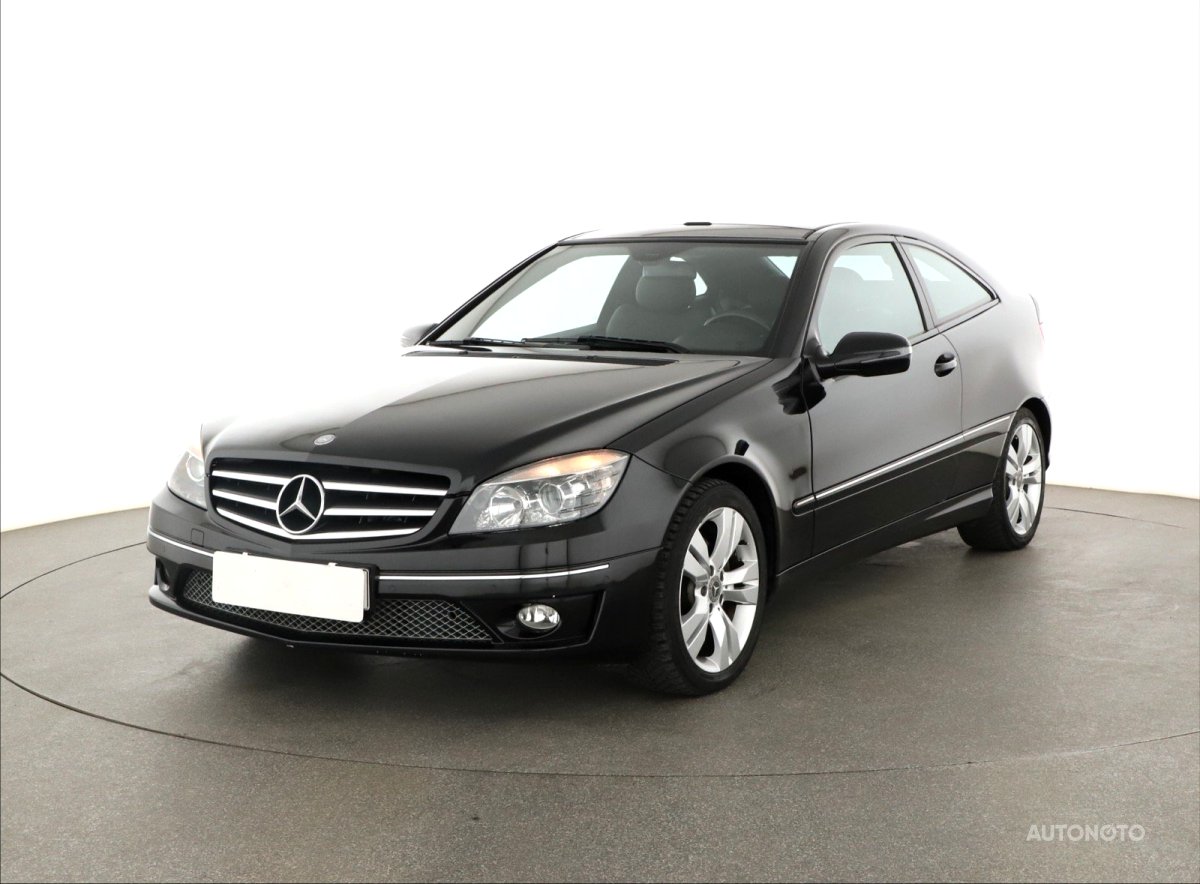 Mercedes-Benz CLC, 2011 - pohled č. 3