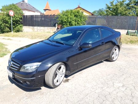 Mercedes-Benz CLC 2,2CDi Manuál, PERFEKTNÍ STAV