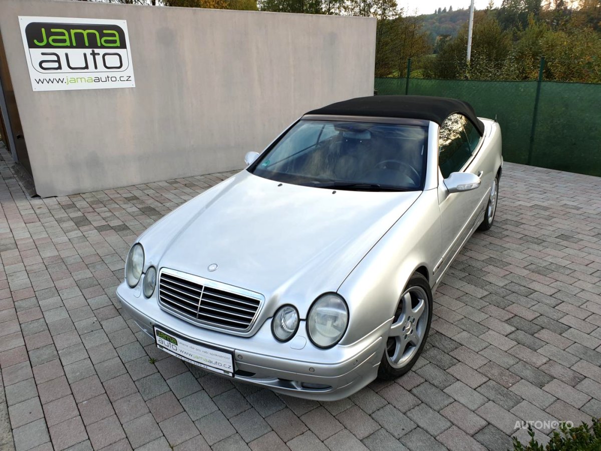 Mercedes-Benz CLK, 2000 - celkový pohled