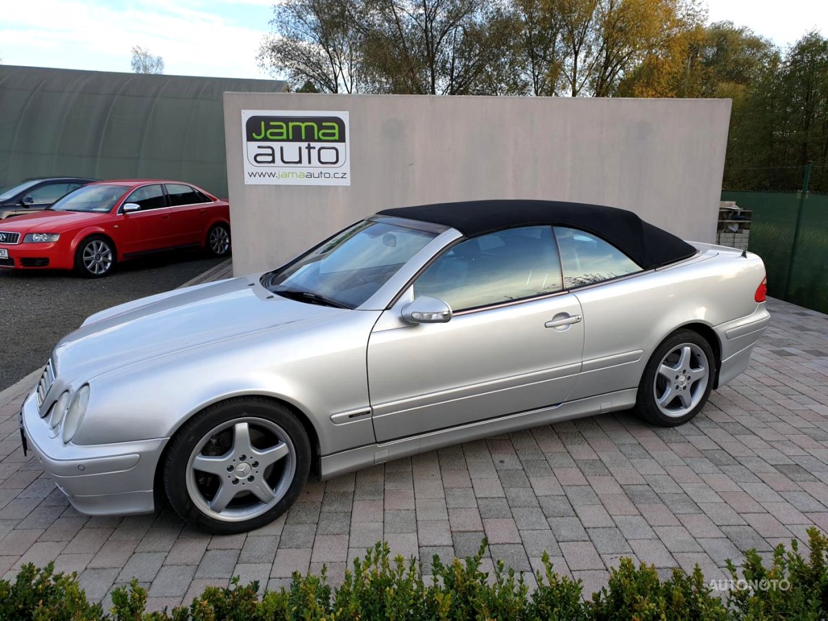 Mercedes-Benz CLK, 2000 - pohled č. 3