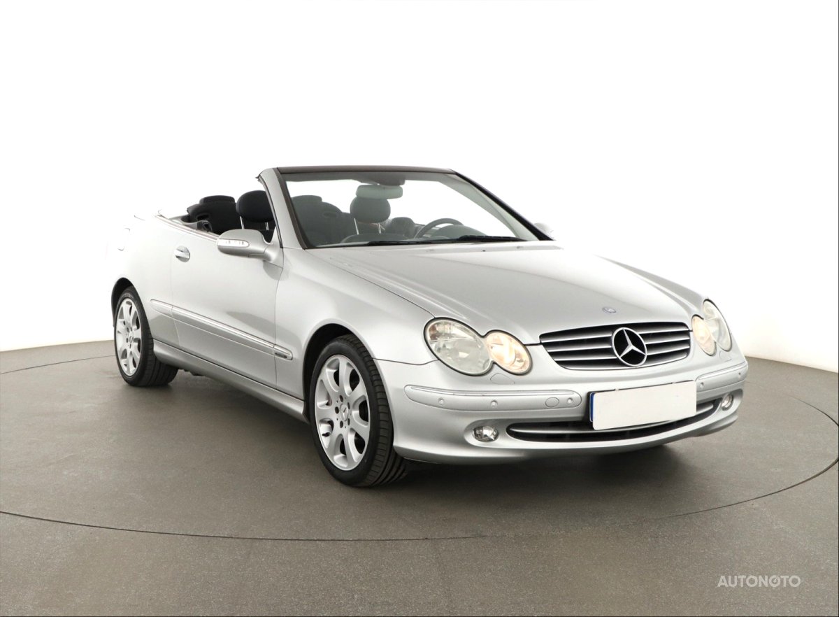 Mercedes-Benz CLK, 2004 - celkový pohled