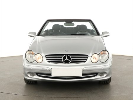 Mercedes-Benz CLK, 2004 - pohled č. 2