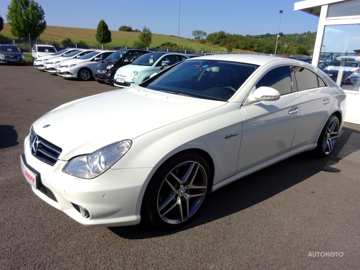 Mercedes-Benz CLS, 2008 - pohled č. 3