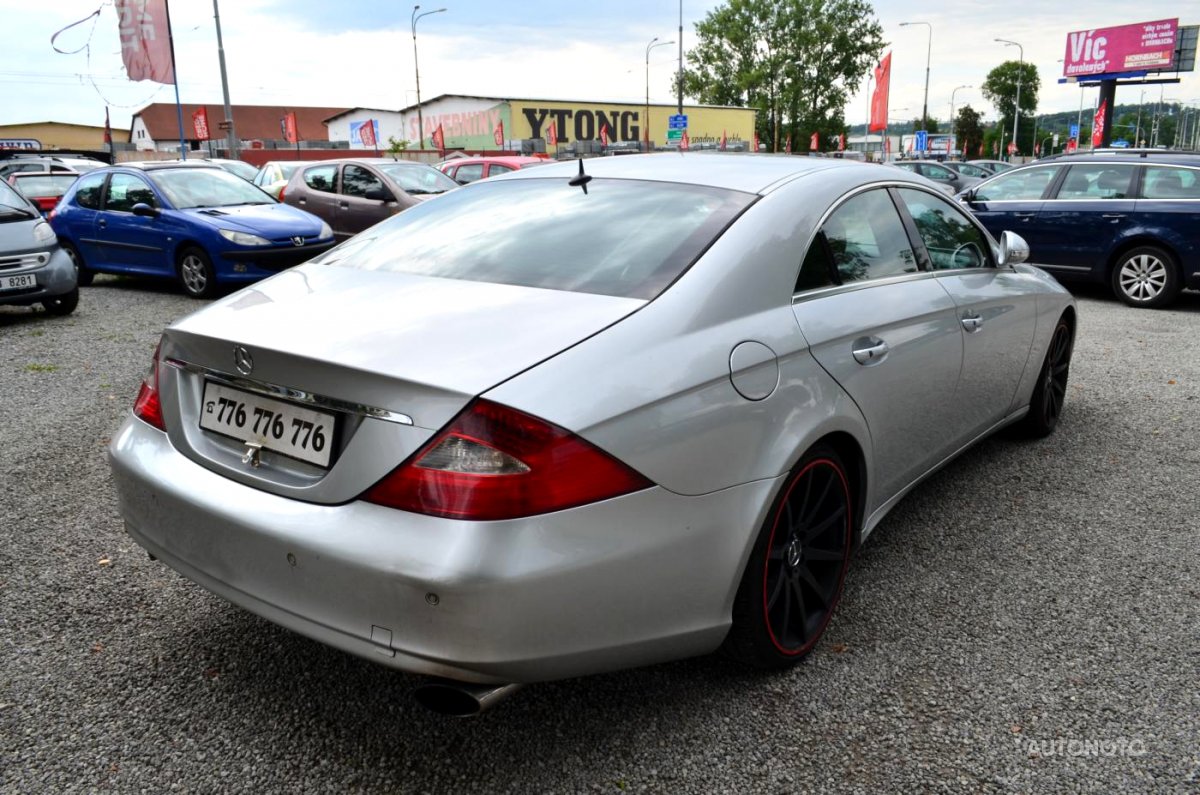 Mercedes-Benz CLS, 2005 - pohled č. 3