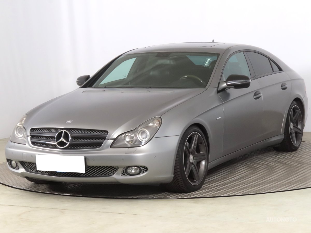 Mercedes-Benz CLS, 2009 - pohled č. 3