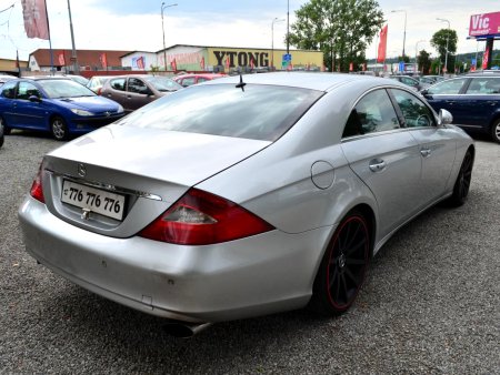 Mercedes-Benz CLS, 2005 - pohled č. 3