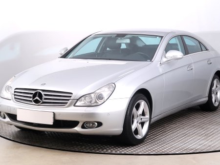 Mercedes-Benz CLS, 2005 - pohled č. 3