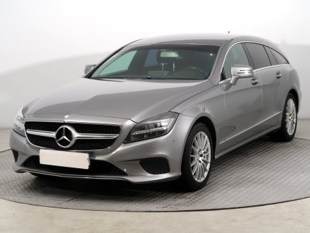 Mercedes-Benz CLS, 2015 - pohled č. 3