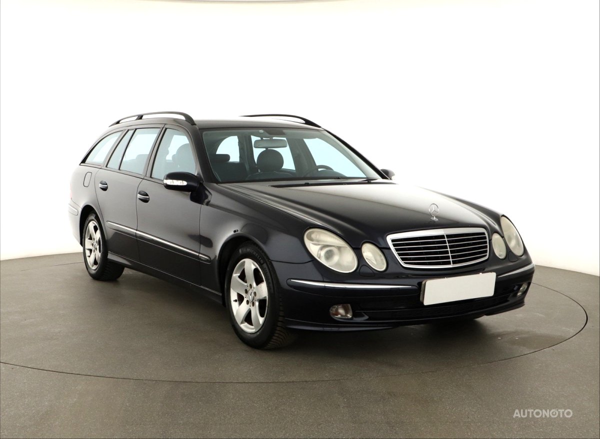 Mercedes-Benz E, 2003 - pohled č. 1