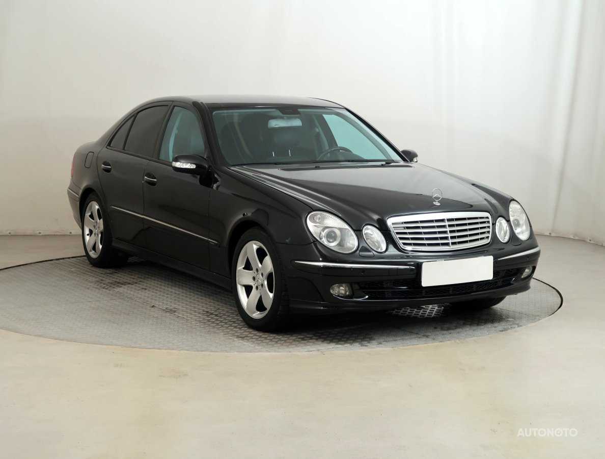 Mercedes-Benz E, 2006 - celkový pohled