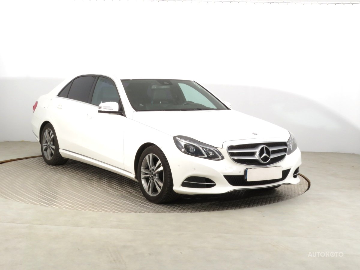 Mercedes-Benz E, 2014 - pohled č. 1