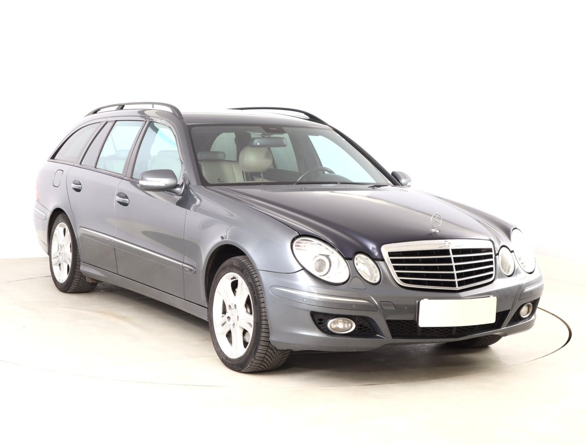 Mercedes-Benz E, 2006 - celkový pohled