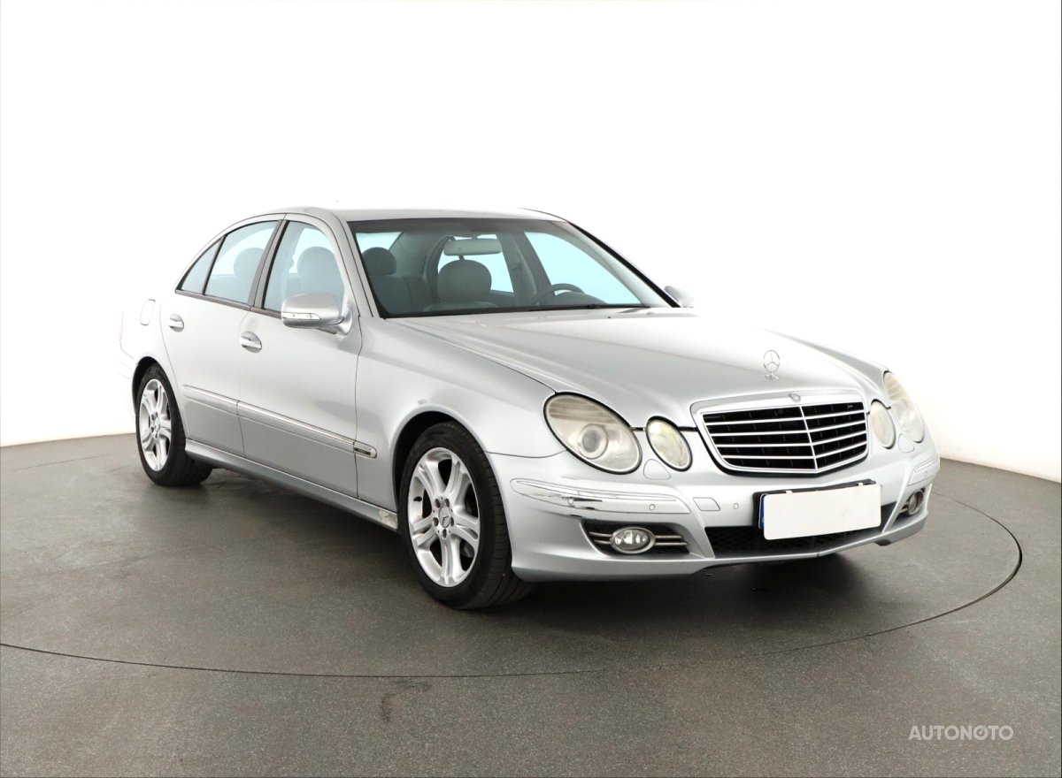 Mercedes-Benz E, 2007 - celkový pohled